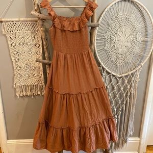 Old Navy Smocked Waist Defined Midi Dress